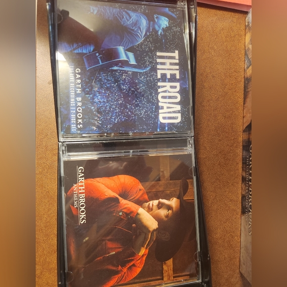 Garth Brooks The Ultimate Collection - Picture 4 of 4